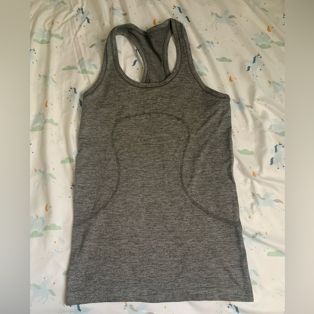 Lululemon tank top